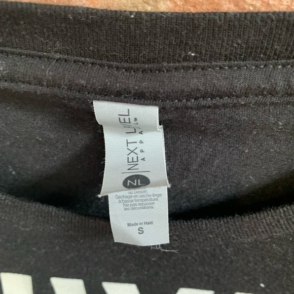 Soft Crop Tee “Vive Karibe” - Picture 2 of 2